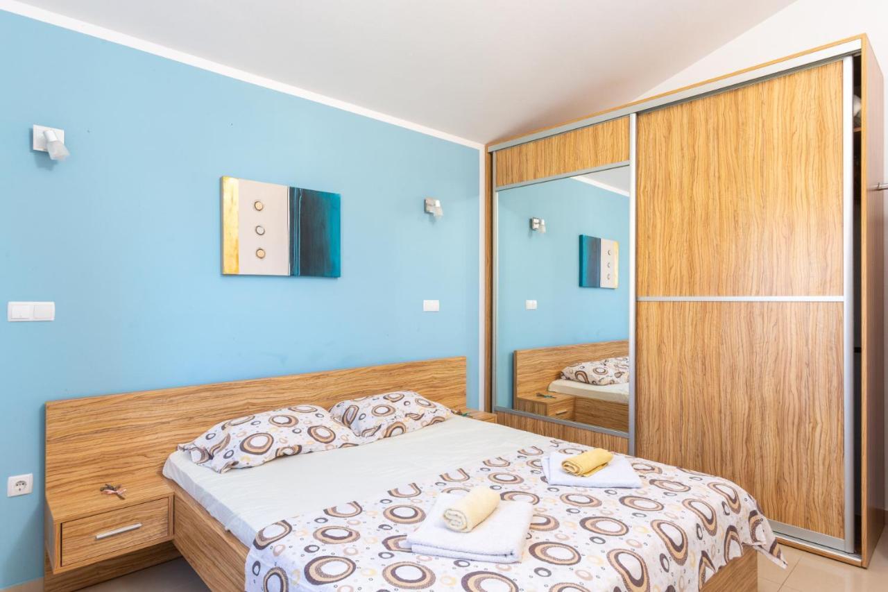 Marlera - Penthouse Apartman Ližnjan Kültér fotó